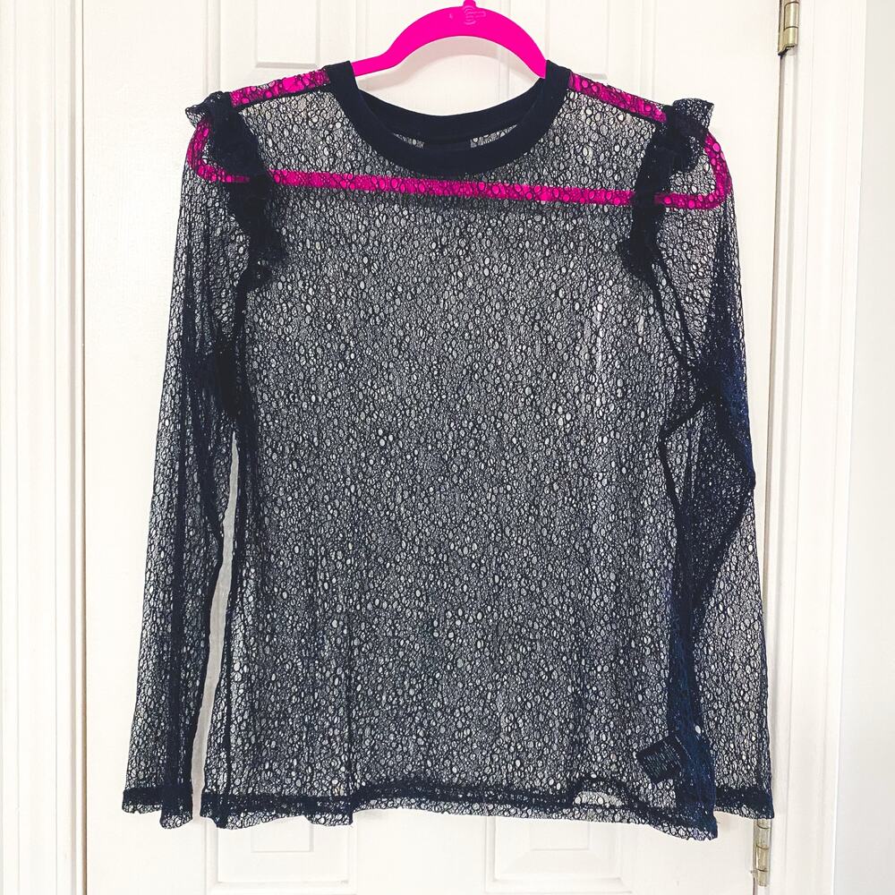 WHO WHAT WEAR • Black Long Sleeve Ruffle Trim Textured Lace Blouse Top